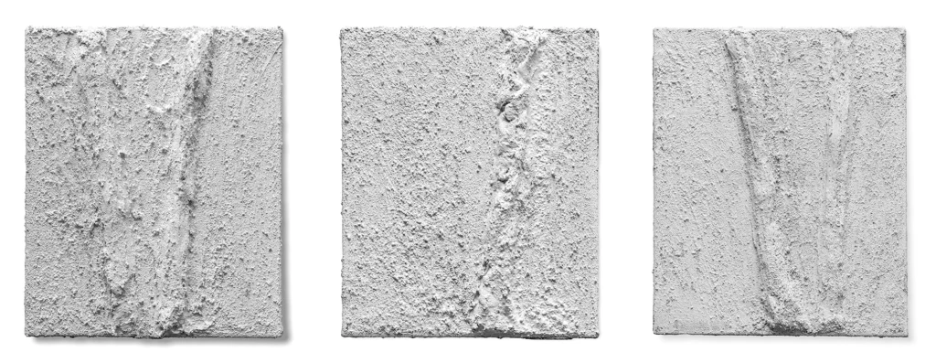 ON OUBLIE I, II et III – 40×60 cm – Plâtre sur toile