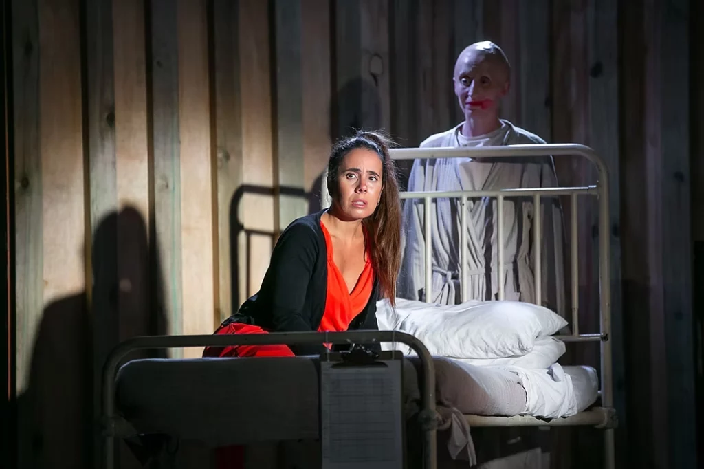 f97ce2_8bec2296f8e340b995446e6b1431db3c_mv2